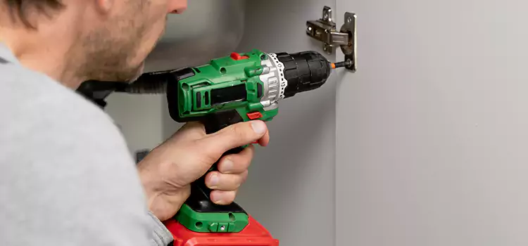 Commercial Door Hinge Repair East St. Louis