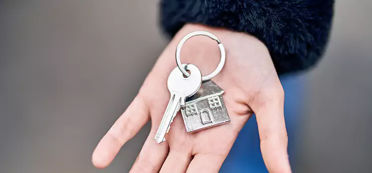 Trusted Broken Key Extraction East St. Louis